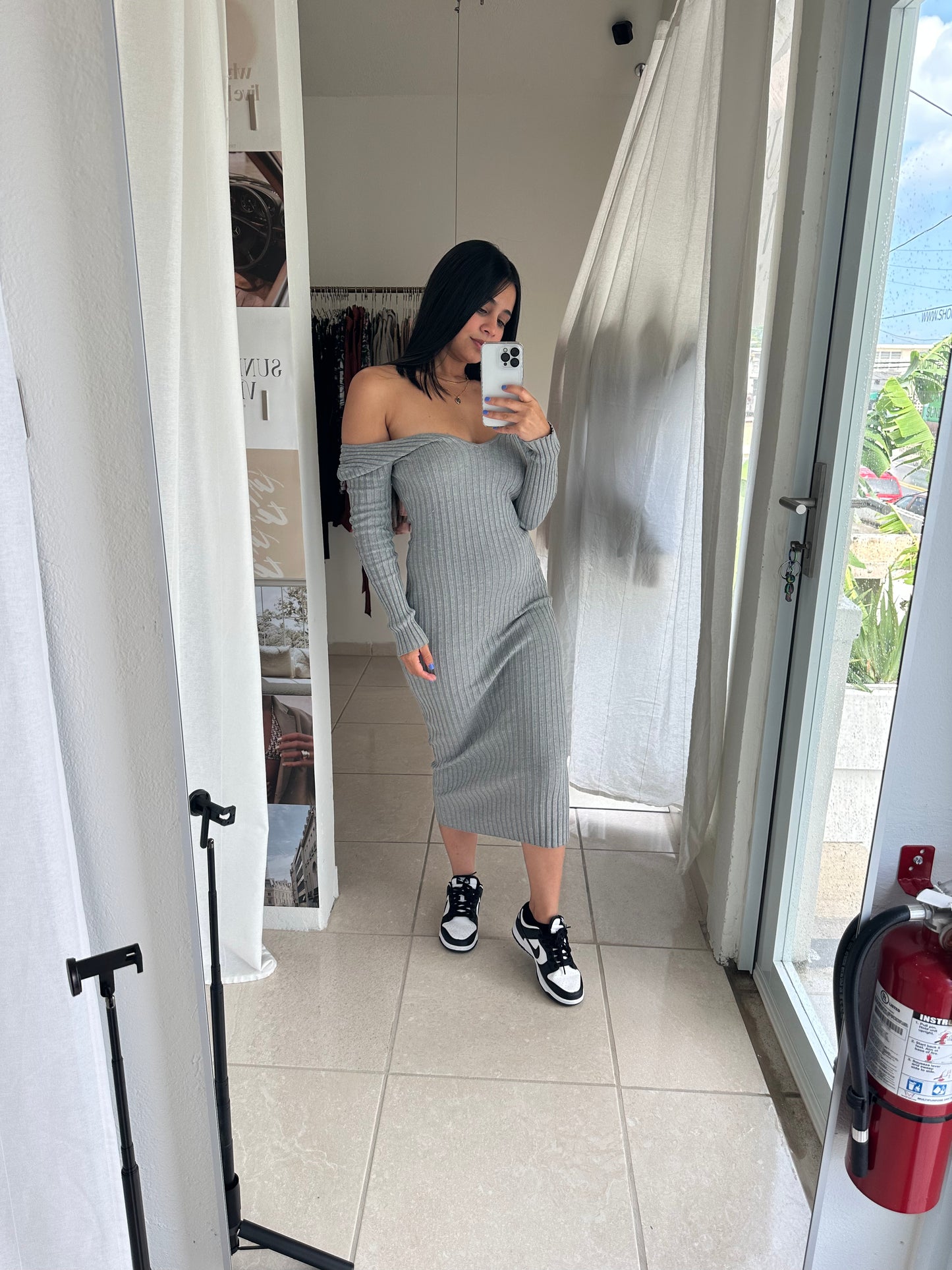 Off shoulder midi dress grey